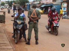 Ouagadougou/Non port du casque: 1 702 engins à deux roues et 25 tricycles mis en fourrière
