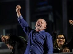 Brésil: Lula réélu, Flávio Bolsonaro conteste les résultats et réclame l’annulation du scrutin