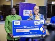 25 ordinateurs, 100 bourses, l’engagement de Moov Africa-ONATEL en faveur de la formation d’une jeunesse qualifiée