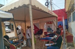 Burkina/Don de sang: les filiales de Vista Bank Burkina mobilisent ses employés pour sauver des vies