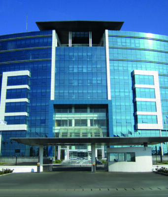 Ecobank maintient sa dynamique de croissance sur les neufs premiers mois de 2026, avec un produit net bancaire de 2 milliards USD et un bénéfice avant impôt de 737 millions USD