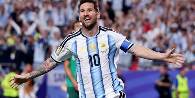 Football: Messi quitte l’Argentine en héros