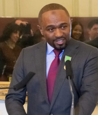Idrisse Ahamed nommé président d’honneur et ambassadeur de l’Institut européen de l’écologie positive