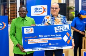 25 ordinateurs, 100 bourses, l’engagement de Moov Africa-ONATEL en faveur de la formation d’une jeunesse qualifiée