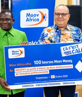 25 ordinateurs, 100 bourses, l’engagement de Moov Africa-ONATEL en faveur de la formation d’une jeunesse qualifiée