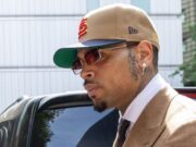 Chris Brown condamné après avoir frappé un homme avec une bouteille de tequila