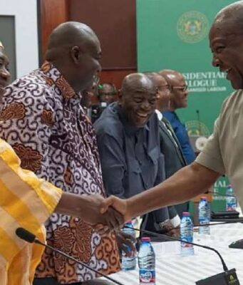 Ghana: les fonctionnaires obtiennent des hausses salariales de 9% à compter de 2027 et de 10% en 2028